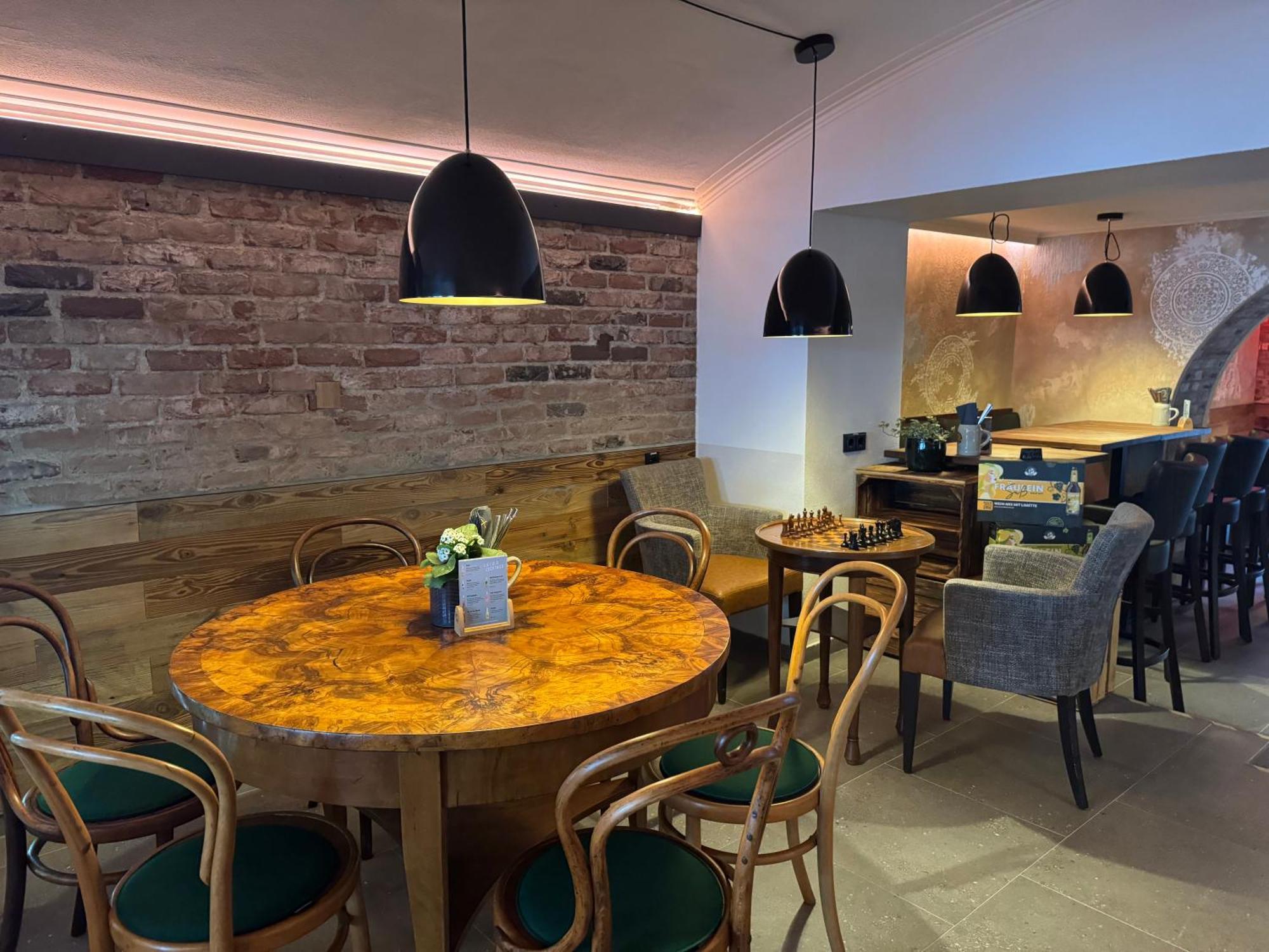 Hotel Goldener Hirsch Кауфбойрен Екстериор снимка